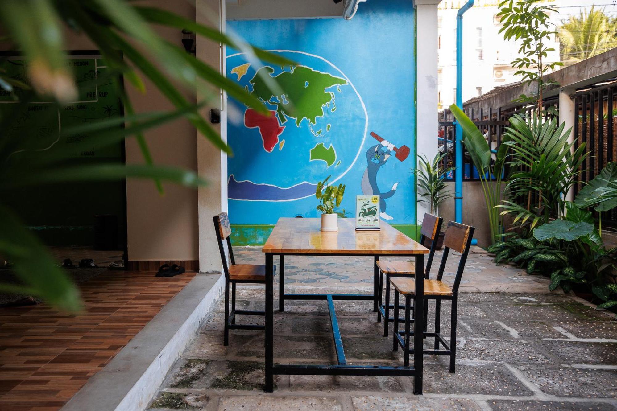 Gecko Hostel Siem Reap Exterior photo