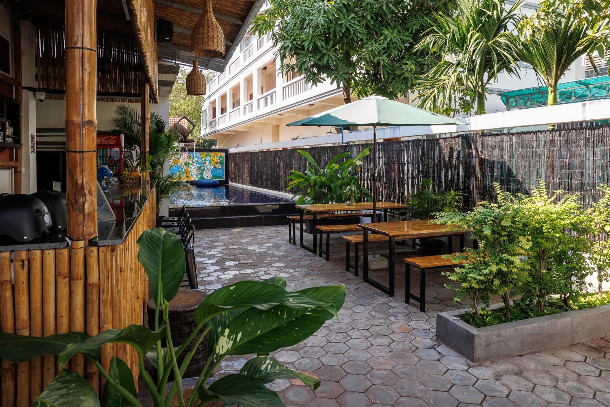 Gecko Hostel Siem Reap Exterior photo